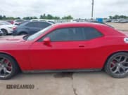 ✅ 2013 Dodge Challenger R/T Classic • VIN: 2C3CDYBT6DH594154 • Lot: 42406366. Wystawiony na IAAI z przebiegiem 139 585 mil. Bezpłatny archiwum sprzedaży aukcyjnych z USA i szczegółowy raport historii pojazdu na DreamBid. Zdjęcie 14.