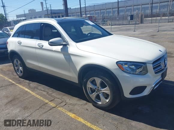 ✅ 2017 Mercedes-Benz GLC 300 • VIN: WDC0G4JB6HF247481 • Lot: 42853876. Listed on IAAI with 110,950 mi. Free auction sales archive from the USA and detailed vehicle history report at DreamBid. Image 1.
