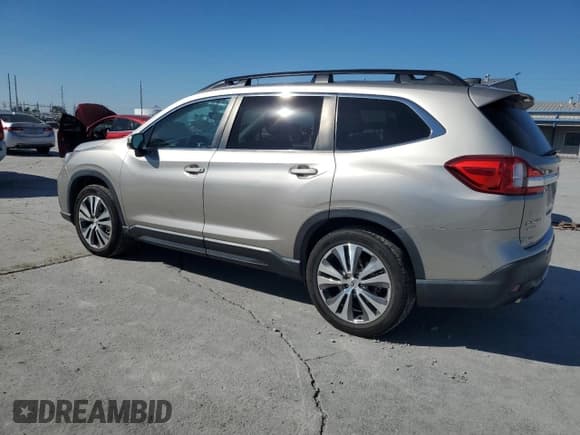 ✅ 2020 Subaru Ascent Premium • VIN: 4S4WMAED5L3404913 • Lot: 82002035. Listed on Copart with 85,943 mi. Free auction sales archive from the USA and detailed vehicle history report at DreamBid. Image 2.