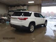 ✅ 2019 Chevrolet Traverse LT • VIN: 1GNEVHKW5KJ283765 • Лот: 43491304. Опубликован ранее на IAAI с пробегом 168 422 миль. Бесплатный доступ к архиву аукционных продаж из США и подробный отчёт об истории автомобиля на DreamBid. Изображение 4.