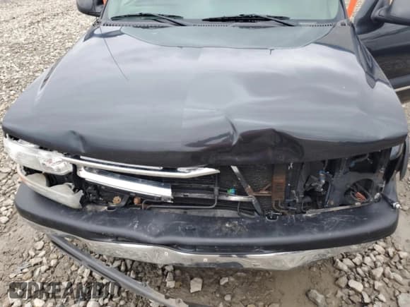 ✅ 2003 Chevrolet Suburban LT • VIN: 1GNFK16Z63J268766 • Lot: 54192505. Wystawiony na Copart z przebiegiem 236 968 mil. Bezpłatny archiwum sprzedaży aukcyjnych z USA i szczegółowy raport historii pojazdu na DreamBid. Zdjęcie 12.