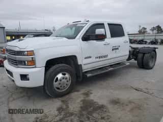2017 Chevrolet Silverado 3500HD High Country с VIN 1GC4K1EY3HF209869, выставлен на аукционе Copart как лот 85763094 с пробегом 520 394 миль миль и Чистый • Clean title. История ставок и продаж доступна на DreamBid. Изображение 1.