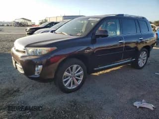 ✅ 2013 Toyota Highlander Limited • VIN: JTEDC3EH4D2011730 • Лот: 91805435. Опубликован ранее на Copart с пробегом 411 542 миль. Бесплатный доступ к архиву аукционных продаж из США и подробный отчёт об истории автомобиля на DreamBid. Изображение 1.