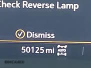 ✅ 2021 Chevrolet Suburban LT • VIN: 1GNSKCKDXMR319645 • Lot: 41462563. Wystawiony na IAAI z przebiegiem 50 125 mil. Bezpłatny archiwum sprzedaży aukcyjnych z USA i szczegółowy raport historii pojazdu na DreamBid. Zdjęcie 15.