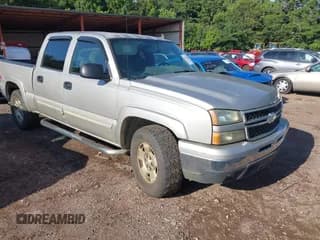 ✅ 2006 Chevrolet Silverado 1500 LT1 • VIN: 2GCEK13T361182091 • Lot: 42632973. Listed on IAAI with 309,429 mi. Free auction sales archive from the USA and detailed vehicle history report at DreamBid. Image 1.