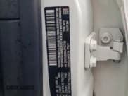 ✅ 2018 Jeep Renegade Sport • VIN: ZACCJBAB4JPH37798 • Lot: 60153025. Wystawiony na Copart z przebiegiem 42 112 mil. Bezpłatny archiwum sprzedaży aukcyjnych z USA i szczegółowy raport historii pojazdu na DreamBid. Zdjęcie 13.