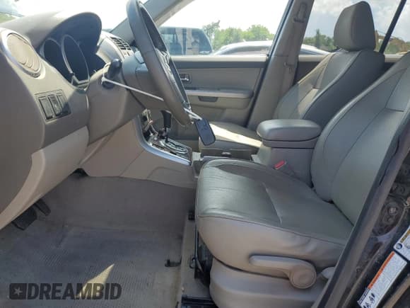 ✅ 2009 Suzuki Grand Vitara • VIN: JS3TD047994100405 • Lot: 62215355. Wystawiony na Copart z przebiegiem 127 756 mil. Bezpłatny archiwum sprzedaży aukcyjnych z USA i szczegółowy raport historii pojazdu na DreamBid. Zdjęcie 7.