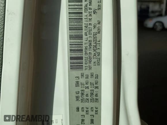 ✅ 2018 Jeep Wrangler Unlimited Sahara • VIN: 1C4HJXEG6JW320761 • Lot: 92801835. Listed on Copart with 60,591 mi. Free auction sales archive from the USA and detailed vehicle history report at DreamBid. Image 12.