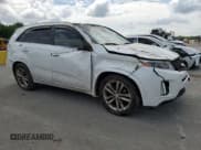 ✅ 2014 Kia Sorento SX Limited • VIN: 5XYKW4A79EG491163 • Лот: 59940075. Опубликован ранее на Copart с пробегом 302 431 миль. Бесплатный доступ к архиву аукционных продаж из США и подробный отчёт об истории автомобиля на DreamBid. Изображение 4.