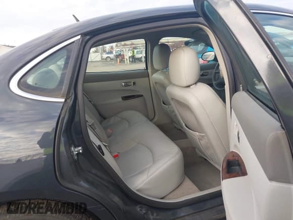 ✅ 2009 Buick LaCrosse CXL • VIN: 2G4WD582691209452 • Лот: 43712782. Опубликован ранее на IAAI с пробегом 58 670 миль. Бесплатный доступ к архиву аукционных продаж из США и подробный отчёт об истории автомобиля на DreamBid. Изображение 8.