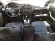 ✅ 2013 Volkswagen Jetta TDI w/Premium • VIN: 3VWLL7AJ3DM205297 • Лот: 56916045. Опубликован ранее на Copart с пробегом 157 049 миль. Бесплатный доступ к архиву аукционных продаж из США и подробный отчёт об истории автомобиля на DreamBid. Изображение 8.