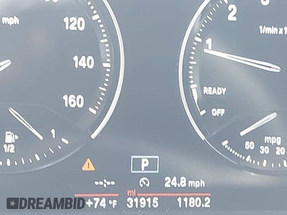 ✅ 2018 BMW X1 xDrive28i • VIN: WBXHT3C37J5L33515 • Lot: 43660899. Listed on IAAI with 31,915 mi. Free auction sales archive from the USA and detailed vehicle history report at DreamBid. Image 16.