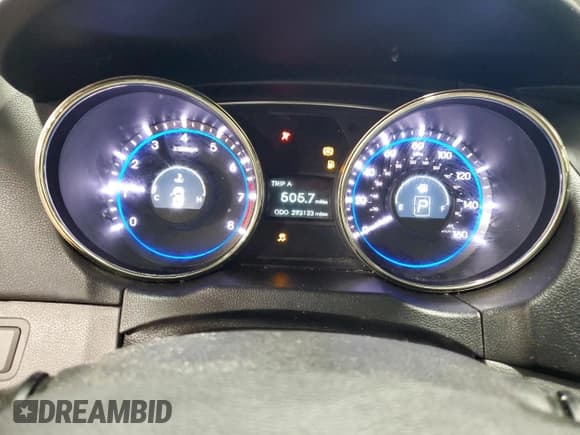 ✅ 2012 Hyundai Sonata GLS • VIN: 5NPEB4AC1CH310293 • Lot: 73098894. Listed on Copart with 292,123 mi. Free auction sales archive from the USA and detailed vehicle history report at DreamBid. Image 9.