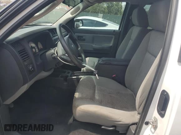 ✅ 2011 Ram Dakota ST • VIN: 1D7RE2BK7BS589371 • Lot: 58822225. Listed on Copart with 124,510 mi. Free auction sales archive from the USA and detailed vehicle history report at DreamBid. Image 7.