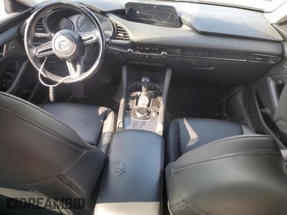 ✅ 2020 Mazda 3 Preferred • VIN: JM1BPBDMXL1163217 • Lot: 52844665. Listed on Copart with 138,315 mi. Free auction sales archive from the USA and detailed vehicle history report at DreamBid. Image 8.