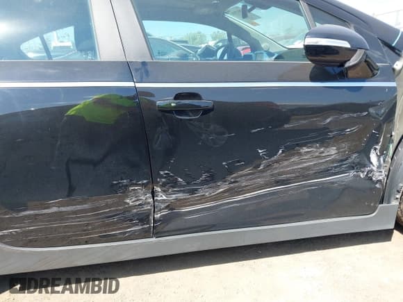 ✅ 2012 Chevrolet Volt • VIN: 1G1RA6E48CU111940 • Lot: 42937374. Listed on IAAI with 141,540 mi. Free auction sales archive from the USA and detailed vehicle history report at DreamBid. Image 15.