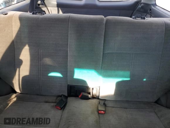 ✅ 2000 Subaru Legacy L • VIN: 4S3BH6254Y7306098 • Lot: 43610145. Listed on Copart with 265,244 mi. Free auction sales archive from the USA and detailed vehicle history report at DreamBid. Image 10.