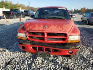 ✅ 1999 Dodge Dakota SLT • VIN: 1B7GG22Y0XS159737 • Lot: 76625814. Wystawiony na Copart z przebiegiem 144 332 mil. Bezpłatny archiwum sprzedaży aukcyjnych z USA i szczegółowy raport historii pojazdu na DreamBid. Zdjęcie 5.