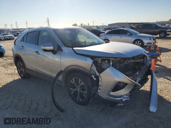 ✅ 2022 Mitsubishi Eclipse Cross SE • VIN: JA4ASWAA9NZ001766 • Лот: 41745525. Опубликован ранее на Copart с пробегом 74 377 миль. Бесплатный доступ к архиву аукционных продаж из США и подробный отчёт об истории автомобиля на DreamBid. Изображение 4.