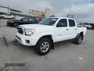 ✅ 2012 Toyota Tacoma PreRunner • VIN: 5TFJX4GN0CX007003 • Lot: 93154055. Listed on Copart with 220,535 mi. Free auction sales archive from the USA and detailed vehicle history report at DreamBid. Image 1.