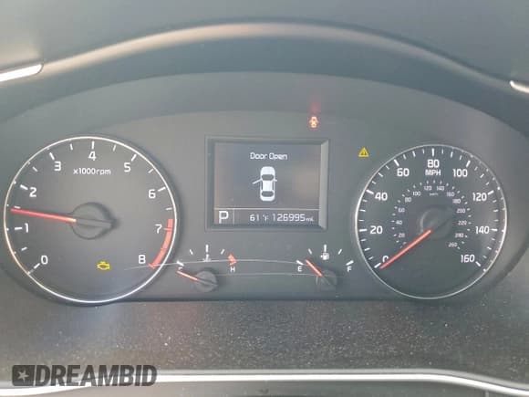 ✅ 2014 Kia Cadenza Premium • VIN: KNALN4D7XE5153246 • Lot: 94582685. Wystawiony na Copart z przebiegiem 126 995 mil. Bezpłatny archiwum sprzedaży aukcyjnych z USA i szczegółowy raport historii pojazdu na DreamBid. Zdjęcie 9.