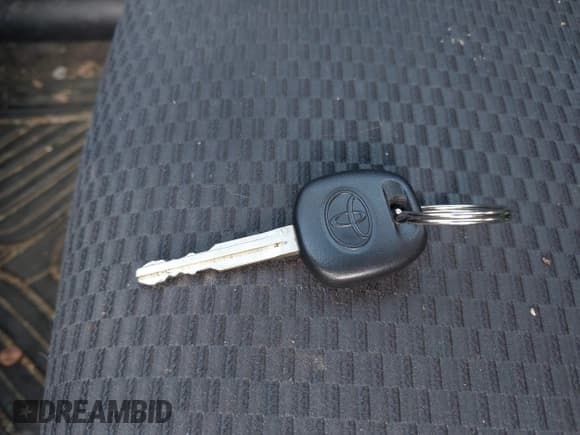 ✅ 2011 Toyota RAV4 Sport • VIN: 2T3RF4DV0BW114159 • Lot: 43231133. Wystawiony na IAAI z przebiegiem 176 211 mil. Bezpłatny archiwum sprzedaży aukcyjnych z USA i szczegółowy raport historii pojazdu na DreamBid. Zdjęcie 11.