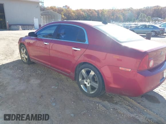 ✅ 2012 Chevrolet Malibu 1LT • VIN: 1G1ZC5E09CF238153 • Lot: 43586193. Listed on IAAI with 188,234 mi. Free auction sales archive from the USA and detailed vehicle history report at DreamBid. Image 3.