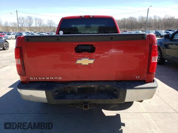 2009 Chevrolet Silverado 1500 LT z VIN 2GCEC29C991100623, wystawiony jako Copart lot #50390165 z przebiegiem 383 918 mil mil oraz Czysty tytuł • Clean title. Historia ofert i sprzedaży dostępna na DreamBid. Obrazek 6.