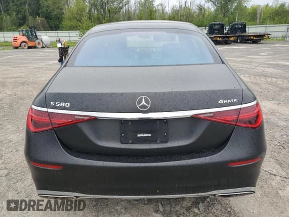 ✅ 2024 Mercedes-Benz S 580 • VIN: W1K6G7GB4RA288432 • Lot: 57503005. Listed on Copart with Not provided. Free auction sales archive from the USA and detailed vehicle history report at DreamBid. Image 6.