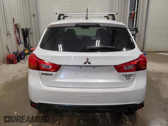 2015 Mitsubishi Outlander ES with VIN 4A4AR3AW8FE042211, listed as a Copart auction lot 91568135 with 128,199 mi miles and Clean title. Bid and sale history available at DreamBid. Image 6.