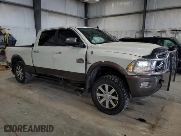 ✅ 2018 Ram 2500 Limited • VIN: 3C6UR5GLXJG209822 • Lot: 66546735. Listed on Copart with 207,154 mi. Free auction sales archive from the USA and detailed vehicle history report at DreamBid. Image 4.