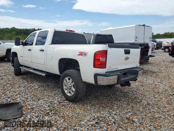 ✅ 2011 Chevrolet Silverado 2500HD LT • VIN: 1GC1KXCG2BF247259 • Lot: 69979564. Listed on Copart with 204,861 mi. Free auction sales archive from the USA and detailed vehicle history report at DreamBid. Image 2.