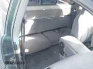 ✅ 2000 Dodge Dakota • VIN: 1B7GL22X3YS547193 • Lot: 42073887. Wystawiony na IAAI z przebiegiem 115 429 mil. Bezpłatny archiwum sprzedaży aukcyjnych z USA i szczegółowy raport historii pojazdu na DreamBid. Zdjęcie 8.