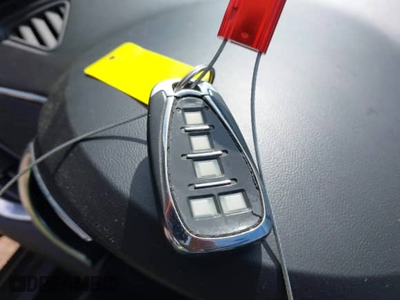 2018 Chevrolet Malibu LT z VIN 1G1ZD5ST7JF166538, wystawiony jako IAAI lot #43454660 z przebiegiem 46 901 mil mil oraz . Historia ofert i sprzedaży dostępna na DreamBid. Obrazek 11.