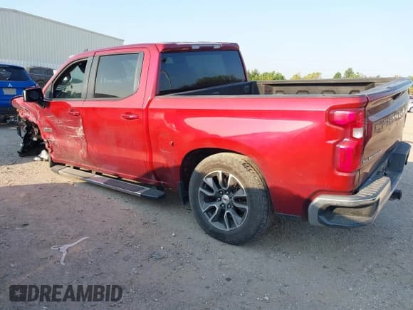 ✅ 2019 Chevrolet Silverado 1500 LT • VIN: 3GCUYDED5KG166302 • Lot: 43192818. Listed on IAAI with 155,754 mi. Free auction sales archive from the USA and detailed vehicle history report at DreamBid. Image 3.