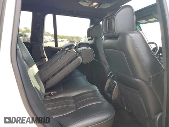 ✅ 2011 Land Rover Range Rover SC • VIN: SALMF1E40BA331524 • Лот: 81327575. Опубликован ранее на Copart с пробегом 105 242 миль. Бесплатный доступ к архиву аукционных продаж из США и подробный отчёт об истории автомобиля на DreamBid. Изображение 11.