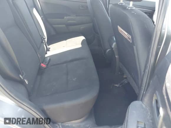 2014 Mitsubishi Outlander ES с VIN 4A4AR3AU8EE024062, выставлен на аукционе IAAI как лот 42798984 с пробегом 179 062 миль миль и . История ставок и продаж доступна на DreamBid. Изображение 8.