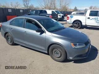 ✅ 2012 Volkswagen Jetta S • VIN: 3VW2K7AJ8CM310124 • Лот: 41785916. Опубликован ранее на IAAI с пробегом 73 484 миль. Бесплатный доступ к архиву аукционных продаж из США и подробный отчёт об истории автомобиля на DreamBid. Изображение 1.