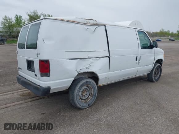 ✅ 2006 Ford Econoline Cargo • VIN: 1FTNE24W86DA21116 • Lot: 42142204. Listed on IAAI with 133,272 mi. Free auction sales archive from the USA and detailed vehicle history report at DreamBid. Image 4.