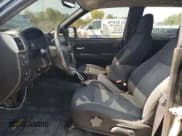 ✅ 2008 Chevrolet Colorado 2LT • VIN: 1GCDT43E488200416 • Лот: 71570424. Опубликован ранее на Copart с пробегом 120 721 миль. Бесплатный доступ к архиву аукционных продаж из США и подробный отчёт об истории автомобиля на DreamBid. Изображение 7.