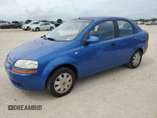 2005 Chevrolet Aveo SVM z VIN KL1TD52685B378523, wystawiony jako Copart lot #64851774 z przebiegiem 141 776 mil mil oraz Szkoda całkowita • Salvage title. Historia ofert i sprzedaży dostępna na DreamBid. Obrazek 1.