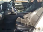 ✅ 2019 Nissan Maxima SL • VIN: 1N4AA6AV4KC369532 • Lot: 82477185. Wystawiony na Copart z przebiegiem 241 349 mil. Bezpłatny archiwum sprzedaży aukcyjnych z USA i szczegółowy raport historii pojazdu na DreamBid. Zdjęcie 7.