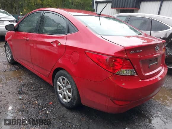 ✅ 2014 Hyundai Accent GLS • VIN: KMHCT4AE8EU737402 • Lot: 43526484. Listed on IAAI with 110,390 mi. Free auction sales archive from the USA and detailed vehicle history report at DreamBid. Image 3.
