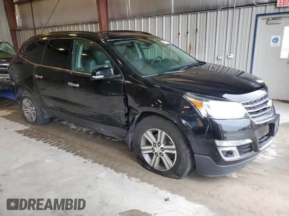 ✅ 2017 Chevrolet Traverse LT • VIN: 1GNKVHKD8HJ193875 • Lot: 66952654. Wystawiony na Copart z przebiegiem 122 002 mil. Bezpłatny archiwum sprzedaży aukcyjnych z USA i szczegółowy raport historii pojazdu na DreamBid. Zdjęcie 4.