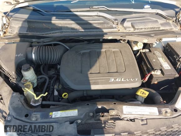 ✅ 2012 Dodge Grand Caravan SXT • VIN: 2C4RDGCG4CR304049 • Lot: 42651102. Wystawiony na IAAI z przebiegiem Nie podano. Bezpłatny archiwum sprzedaży aukcyjnych z USA i szczegółowy raport historii pojazdu na DreamBid. Zdjęcie 10.