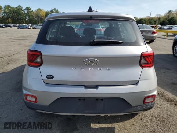 ✅ 2021 Hyundai Venue SE • VIN: KMHRB8A33MU068036 • Lot: 54134655. Listed on Copart with 63,857 mi. Free auction sales archive from the USA and detailed vehicle history report at DreamBid. Image 6.