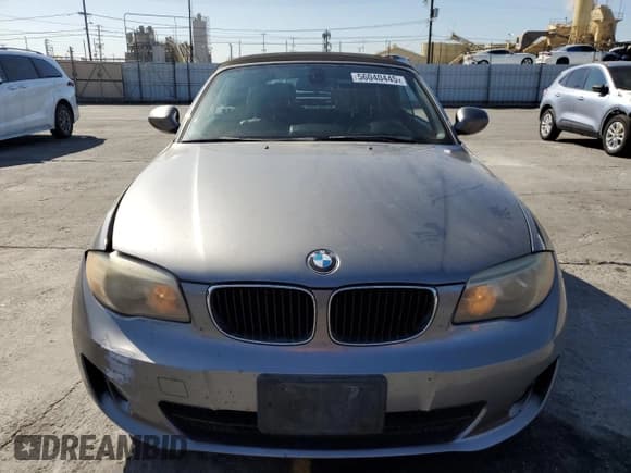 ✅ 2012 BMW 1 Series 128i • VIN: WBAUN1C5XCVR00151 • Lot: 56040445. Listed on Copart with 171,302 mi. Free auction sales archive from the USA and detailed vehicle history report at DreamBid. Image 5.