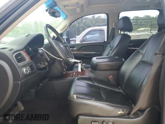 ✅ 2009 Chevrolet Silverado 1500 • VIN: 3GCEC33J99G261493 • Lot: 56348385. Listed on Copart with 188,966 mi. Free auction sales archive from the USA and detailed vehicle history report at DreamBid. Image 7.