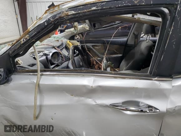 ✅ 2015 Hyundai Elantra SE • VIN: KMHDH4AE5FU234319 • Lot: 63466365. Listed on Copart with Not provided. Free auction sales archive from the USA and detailed vehicle history report at DreamBid. Image 7.