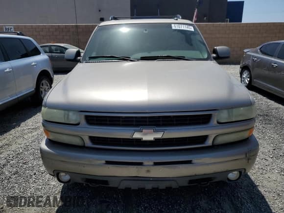 ✅ 2002 Chevrolet Suburban LT • VIN: 3GNFK16T82G358318 • Лот: 61071145. Опубликован ранее на Copart с пробегом 202 666 миль. Бесплатный доступ к архиву аукционных продаж из США и подробный отчёт об истории автомобиля на DreamBid. Изображение 5.